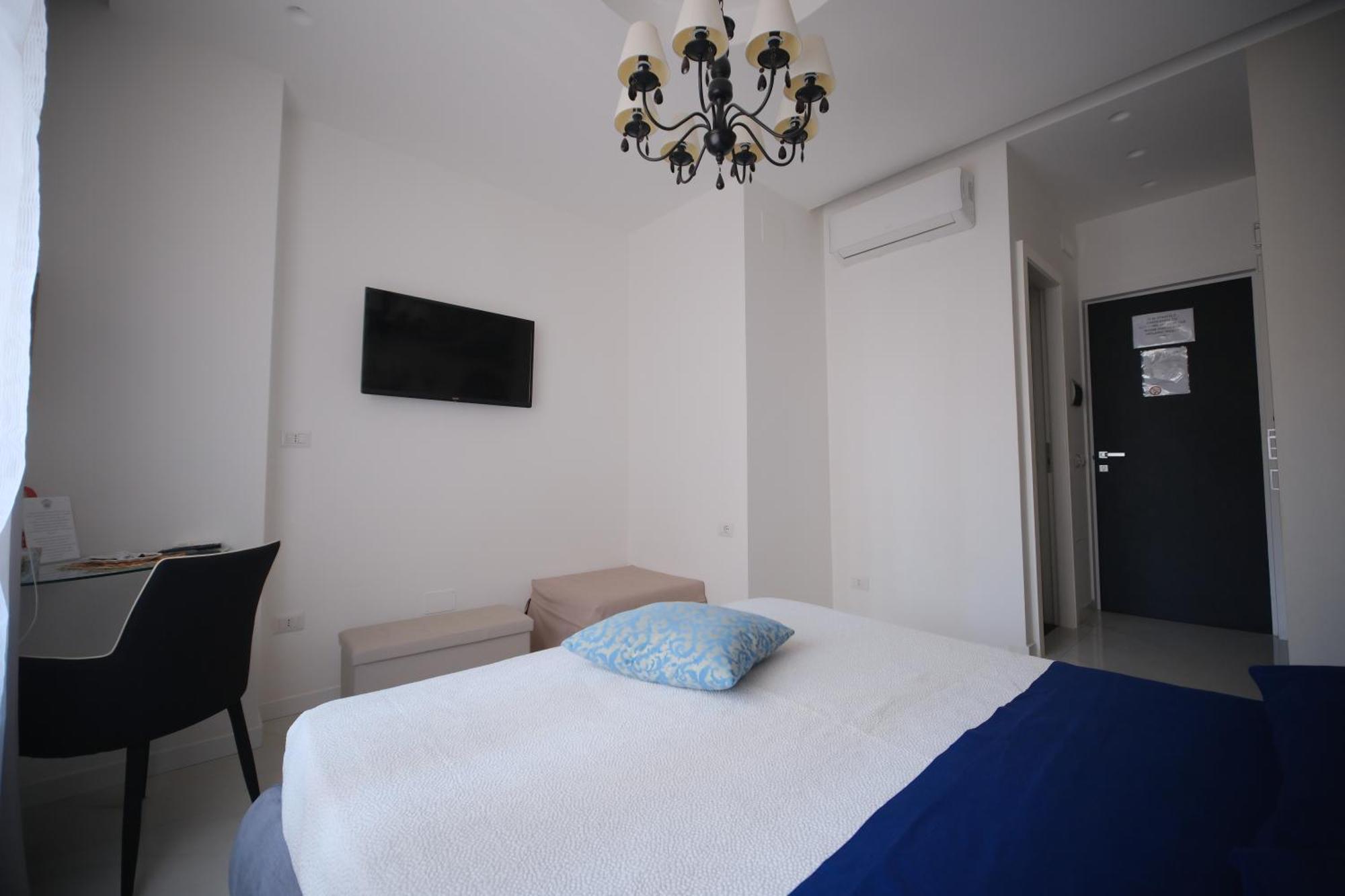 Luxury B&B Charlemagne Salerno Exterior foto